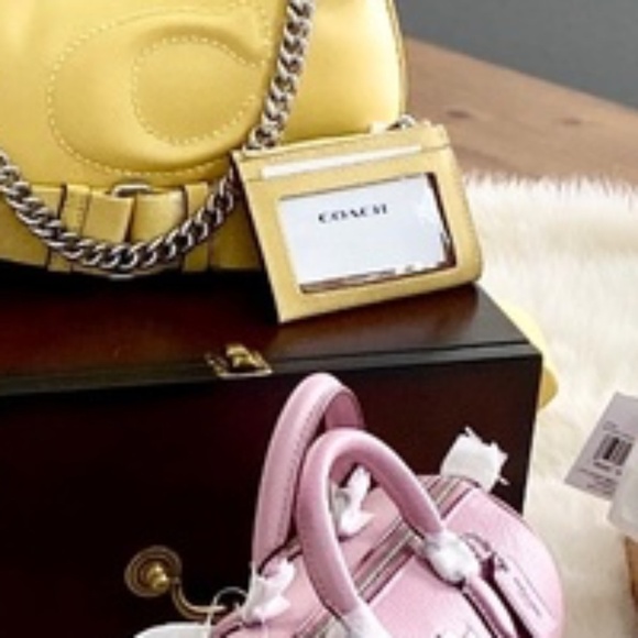 Coach Zip ID Case NWT - Picture 2 of 4